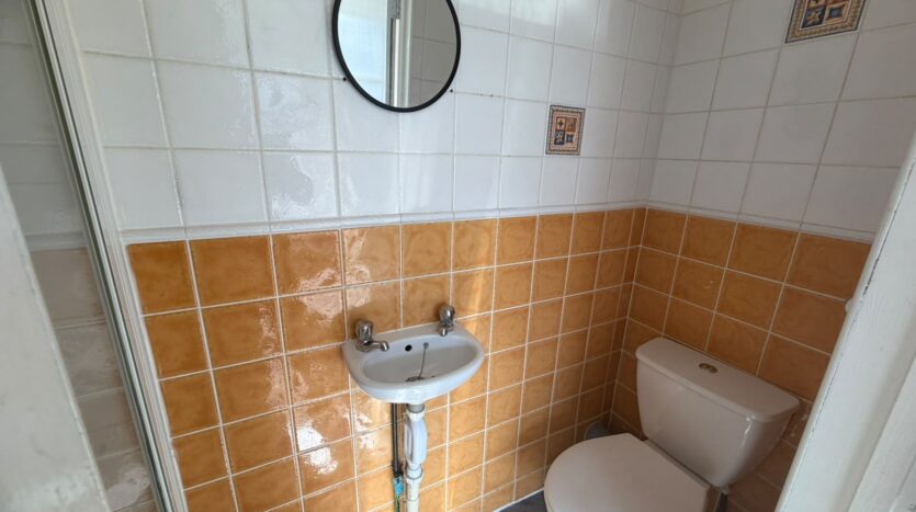 Ground floor shower